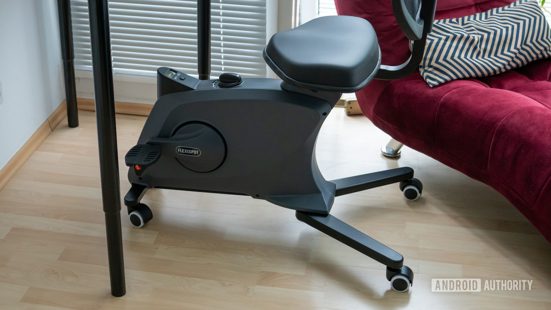 Flexispot Sit2Go Pro fitness chair desk cycle side view low seat