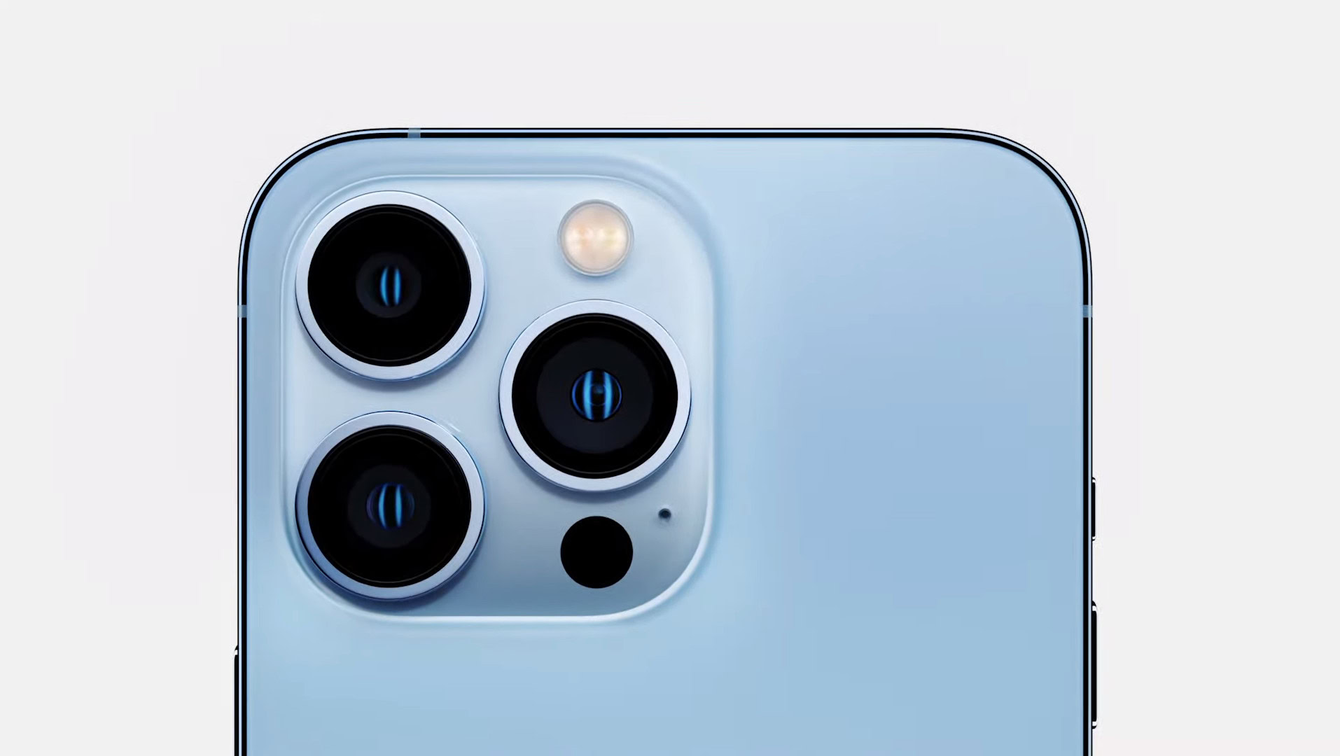 iPhone 13 Pro back cameras