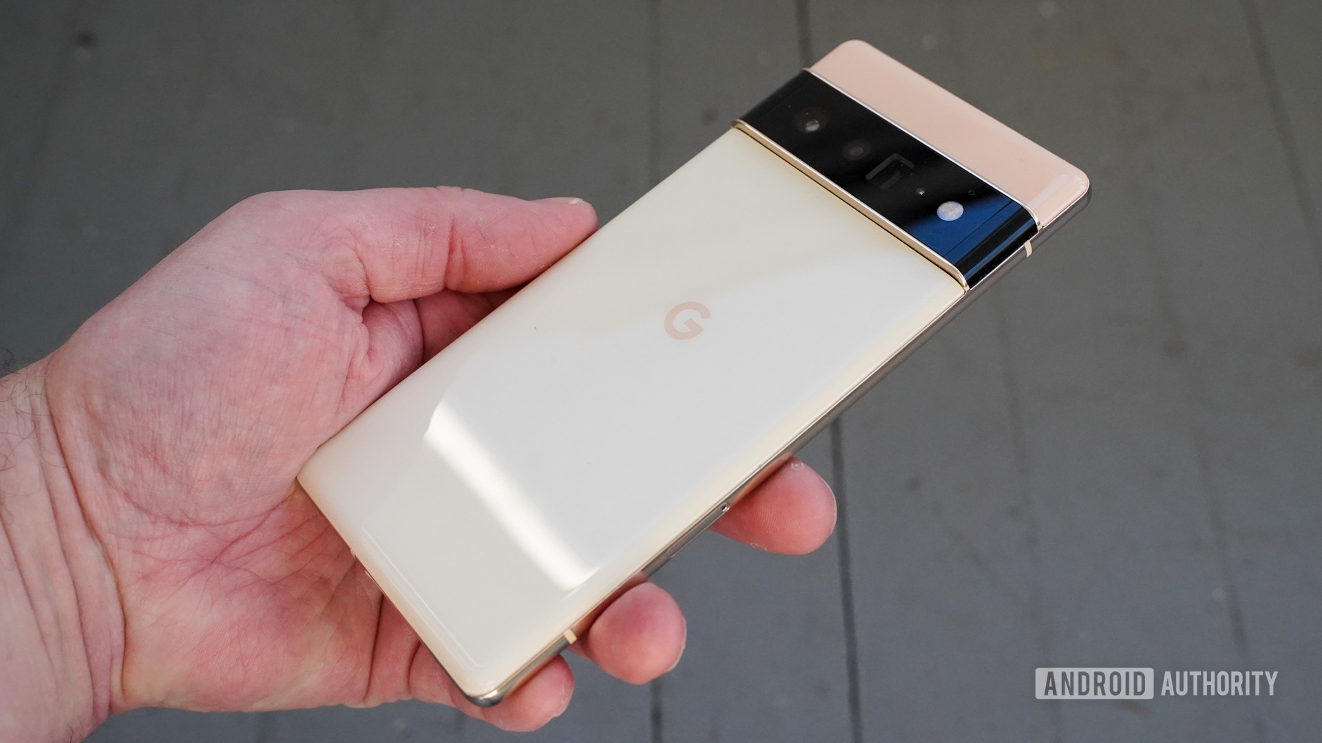 Google Pixel 6 Pro right angle view in hand