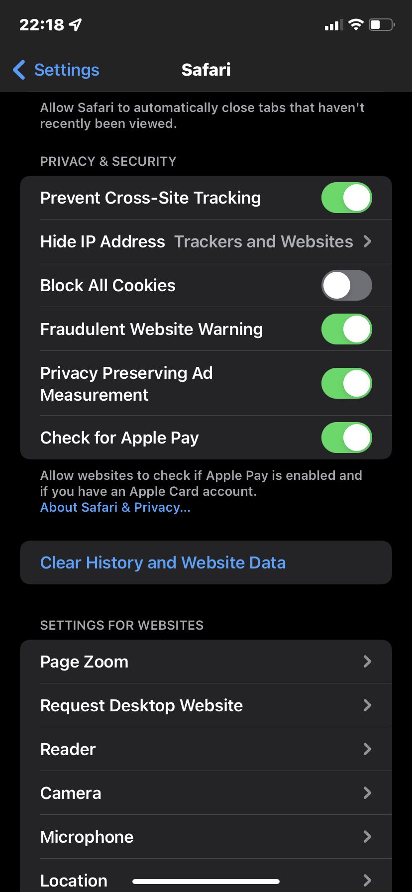 Opciones en el menú de almacenamiento de Safari en iOS.