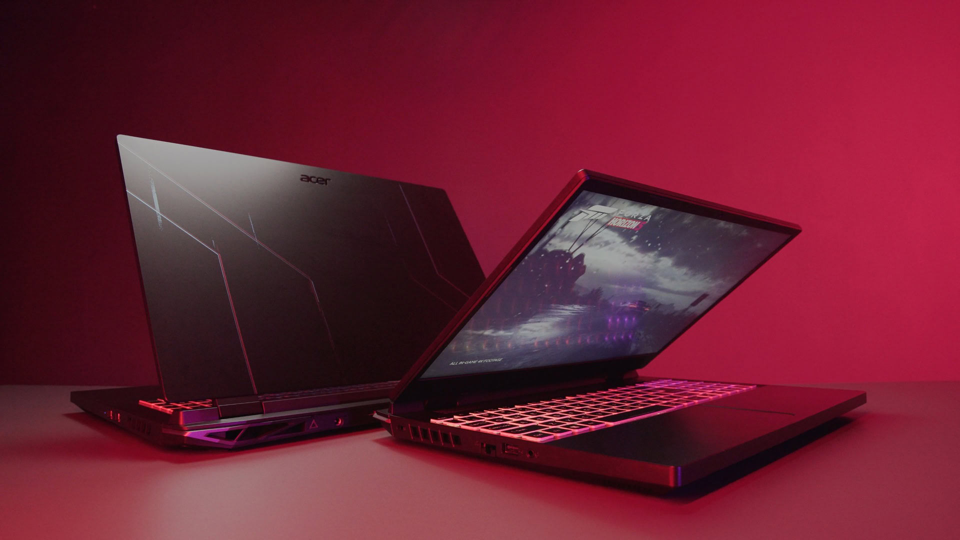 Acer Nitro 5 CES 2022 visual front and back