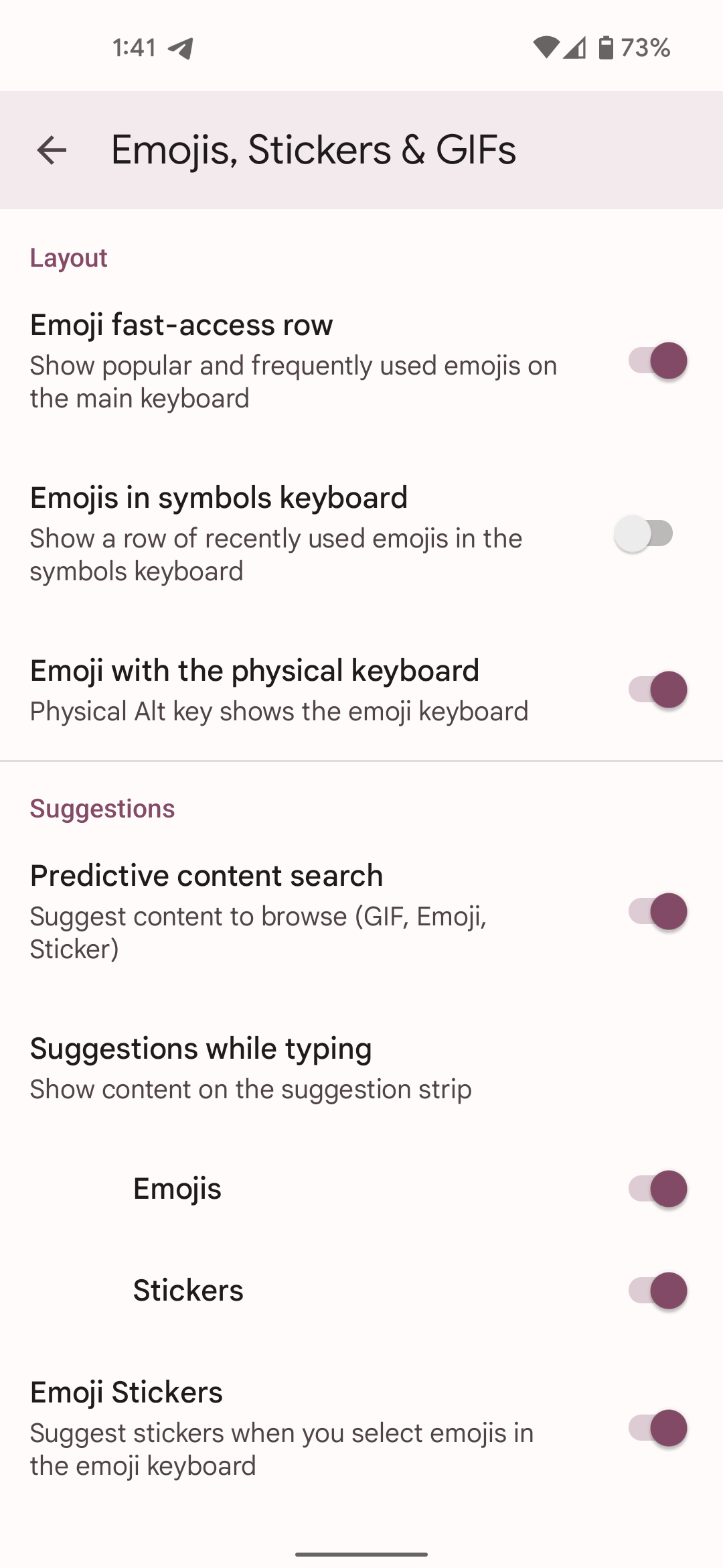 Page des paramètres des gifs des autocollants emojis Gboard